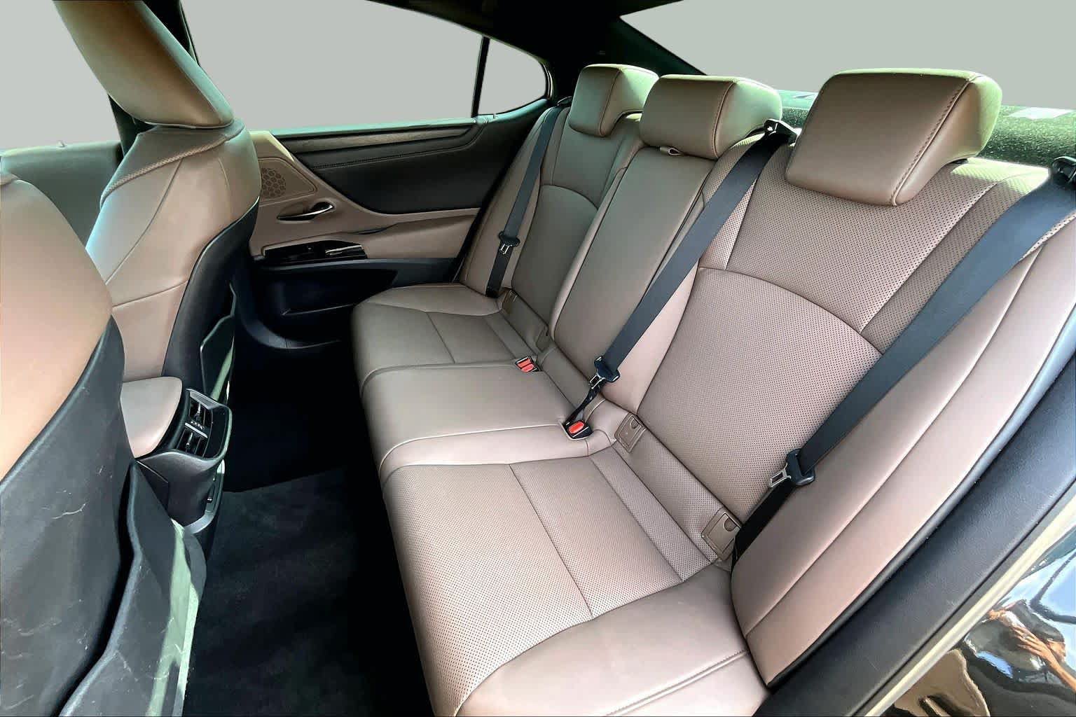 Certified 2022 Lexus ES 350 w/ Premium Package FWD image 21