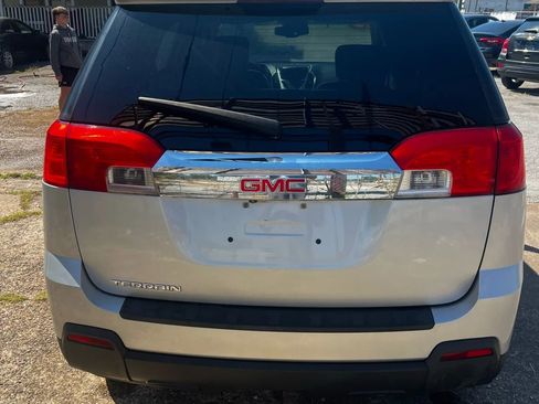 Used 2015 GMC Terrain SLT image 11