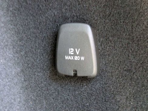 Used 2024 Volvo V60 T8 Polestar image 15