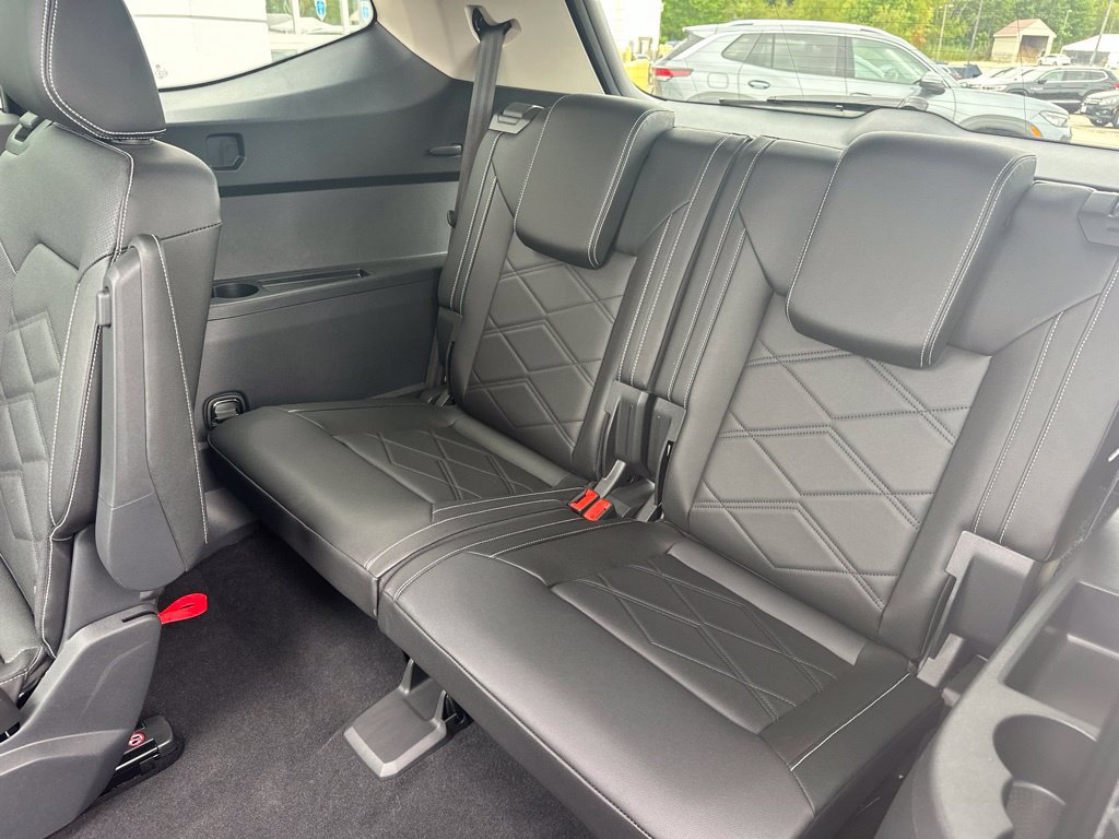 Used 2026 Volkswagen Atlas SE w/ Panoramic Sunroof Package AWD/4WD image 29