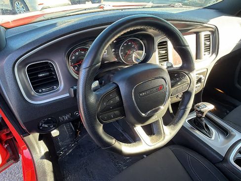 Used 2022 Dodge Charger SXT w/ Cold Weather Package AWD/4WD image 10