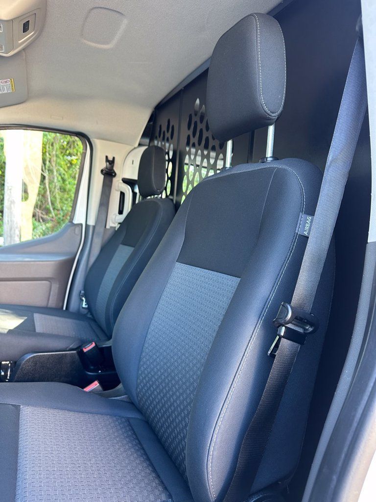 Used 2025 Ford Transit 250 Low Roof w/ Exterior Upgrade Package RWD image 11