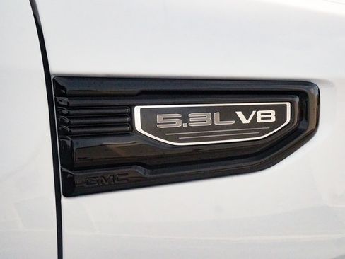 Used 2024 GMC Sierra 1500 Pro w/ Graphite Edition AWD/4WD image 42