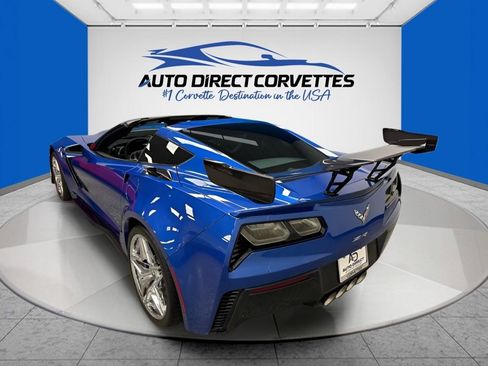Used 2019 Chevrolet Corvette ZR1 RWD image 12