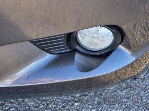 Used 2017 Toyota Sienna Limited image 41