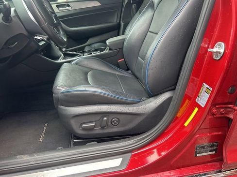 Used 2018 Hyundai Sonata Limited FWD image 9