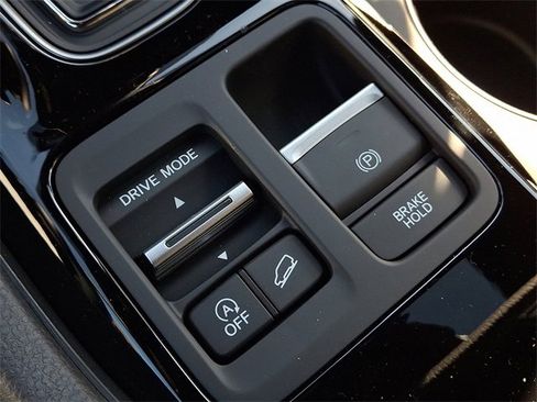 Certified 2025 Honda Pilot TrailSport image 27