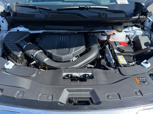 New 2026 GMC Acadia Denali w/ Super Cruise Package image 20