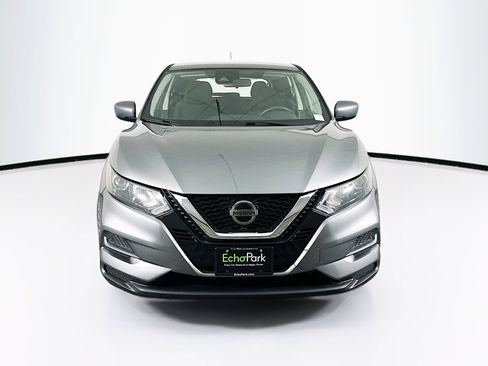 Used 2021 Nissan Rogue Sport S image 2