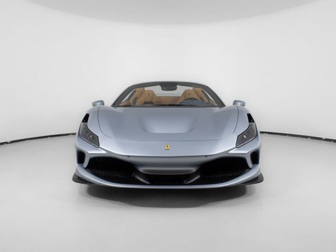 Used 2022 Ferrari F8 Tributo image 8