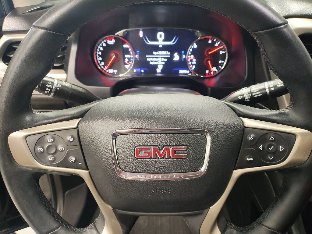 Used 2023 GMC Acadia Denali w/ Denali Technology Package FWD image 29