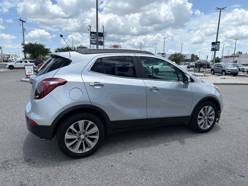 Used 2018 Buick Encore Preferred FWD image 3