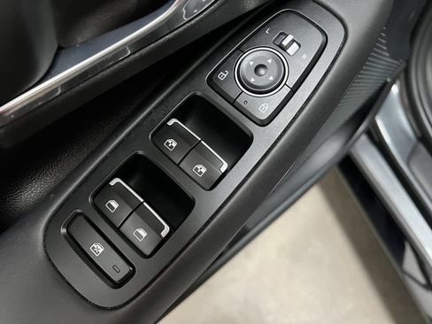Used 2023 Hyundai Sonata SEL FWD image 11