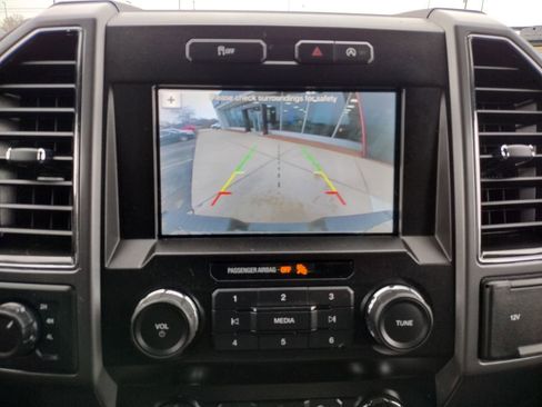 Used 2019 Ford F150 XLT w/ Equipment Group 302A Luxury image 6