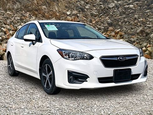 Used 2019 Subaru Impreza 2.0i Premium w/ Eyesight & BSD/Rcta & SRF image 9