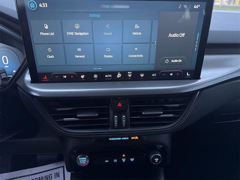 Used 2023 Ford Escape Active w/ Tech Pack #2 image 25