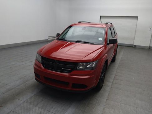 Used 2020 Dodge Journey SE w/ SE Popular Equipment Group FWD image 15