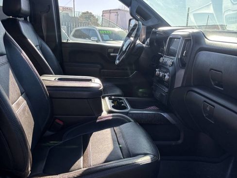 Used 2020 GMC Sierra 3500 Denali w/ Denali Ultimate Package image 15