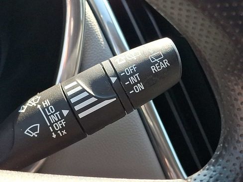 Used 2020 Chevrolet Equinox LS AWD/4WD image 26