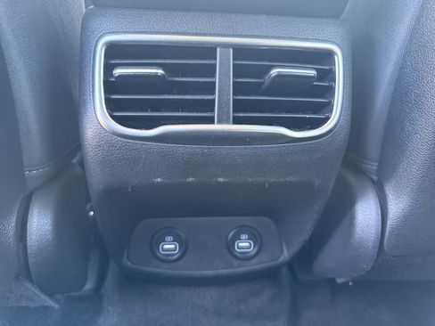 Used 2023 Hyundai Santa Fe SEL image 19