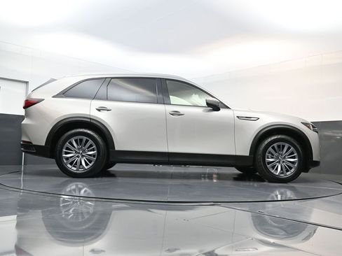 Used 2025 MAZDA CX-90 3.3 Turbo w/ Preferred Package image 22