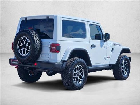 Used 2026 Jeep Wrangler Rubicon AWD/4WD image 5
