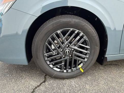 New 2026 Nissan Sentra SV w/ Floor Mat Package FWD image 10