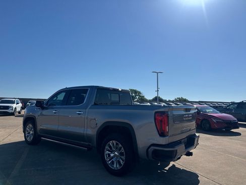 Used 2023 GMC Sierra 1500 Denali AWD/4WD image 14