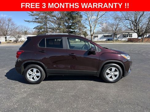 Used 2021 Chevrolet Trax LT image 30