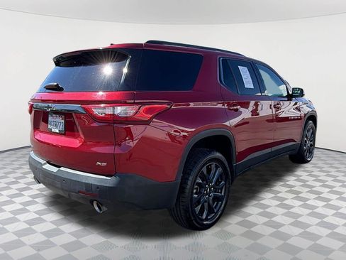 Used 2019 Chevrolet Traverse RS FWD image 5