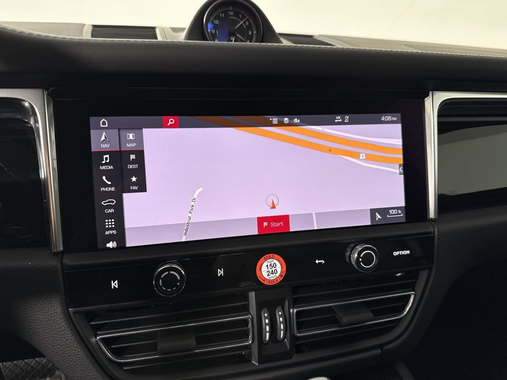 Used 2026 Porsche Macan S AWD/4WD image 27