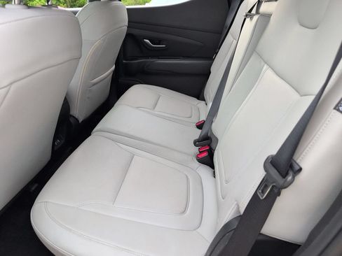 Used 2025 Hyundai Santa Cruz SEL FWD image 27