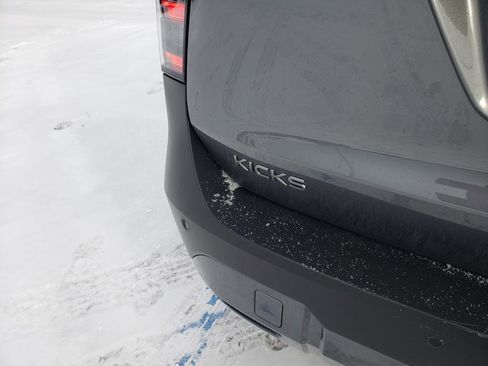 Certified 2025 Nissan Kicks SV image 11