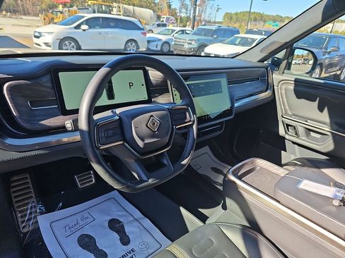 Used 2022 Rivian R1T Launch Edition image 21