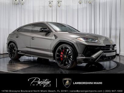 Used 2023 Lamborghini Urus S