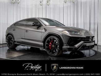 Used 2023 Lamborghini Urus S AWD/4WD video 1