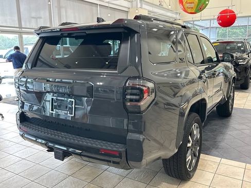 Used 2025 Toyota 4Runner TRD Sport Premium AWD/4WD image 3