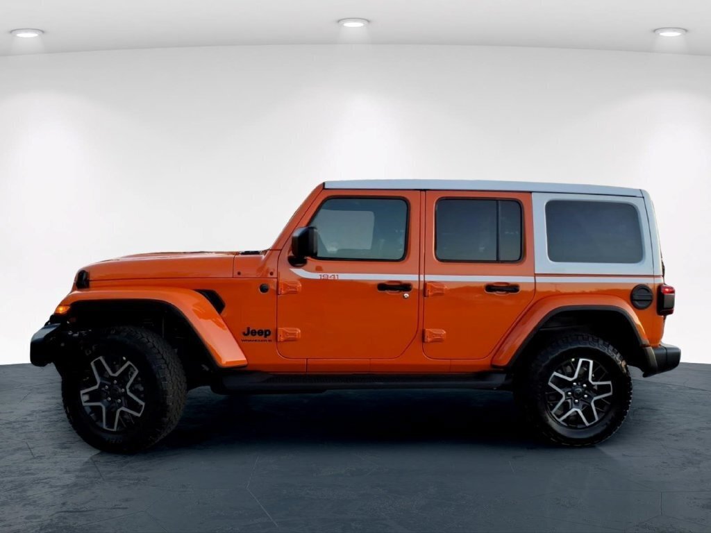New 2027 Jeep Wrangler Unlimited Sahara AWD/4WD image 4