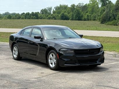 Used 2020 Dodge Charger SXT w/ Leather Interior Group