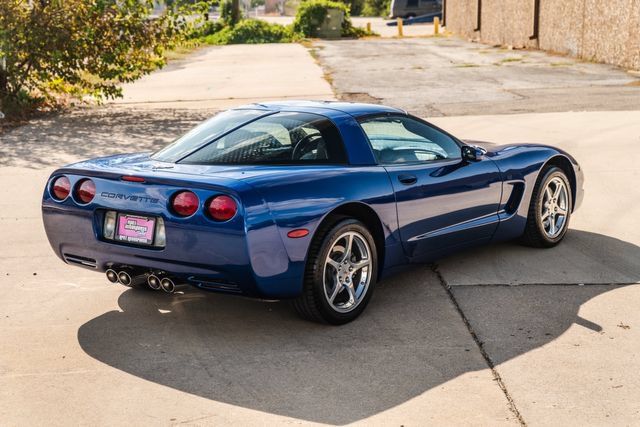 Used 2003 Chevrolet Corvette Coupe w/ Preferred Equipment Group RWD image 43