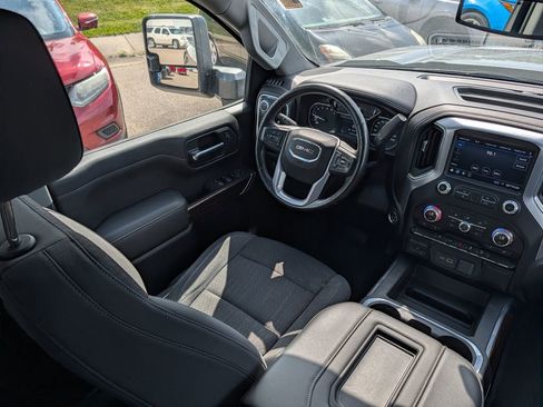 Used 2020 GMC Sierra 1500 Elevation w/ Elevation Value Package AWD/4WD image 9