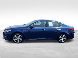 Used 2019 Kia Optima S w/ S Panoramic Sunroof Package FWD video 2