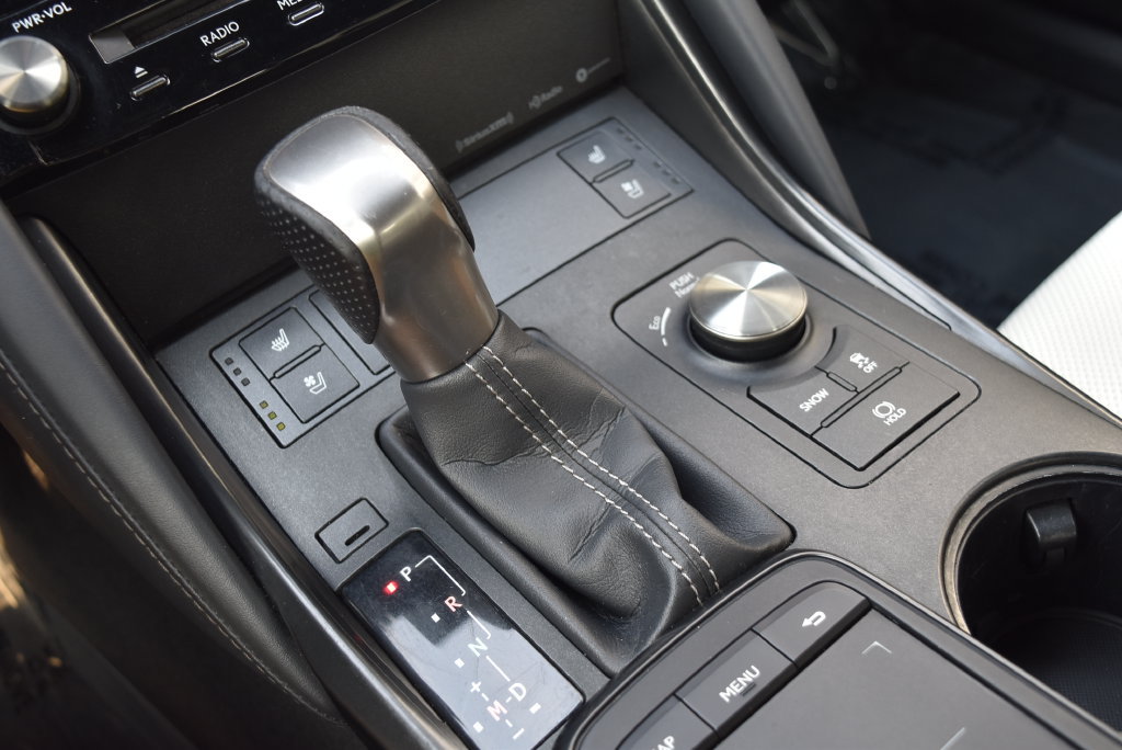 Used 2022 Lexus IS 350 F Sport w/ Navigation Package RWD image 15