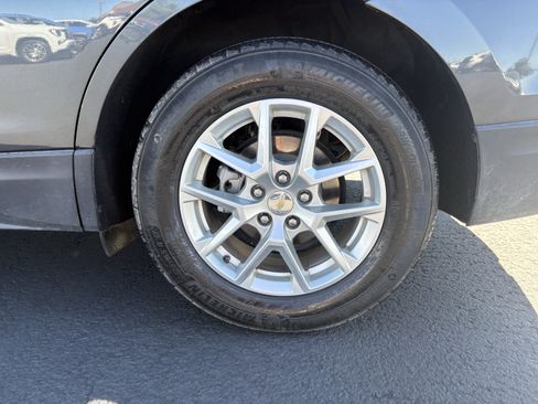 Used 2023 Chevrolet Equinox LT FWD image 11