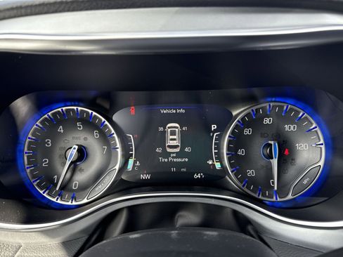 New 2026 Chrysler Pacifica Limited w/ S Appearance Package image 17