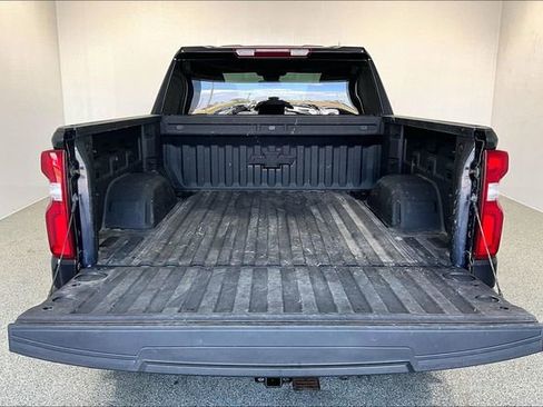 Used 2022 Chevrolet Silverado 1500 RST AWD/4WD image 7