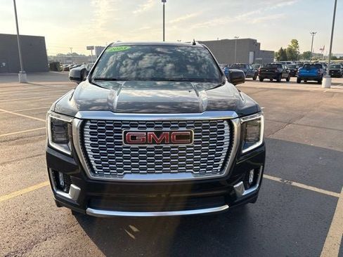 Used 2023 GMC Yukon Denali w/ Denali Reserve Package AWD/4WD image 19