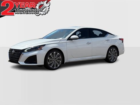 New 2025 Nissan Altima 2.5 SL image 1