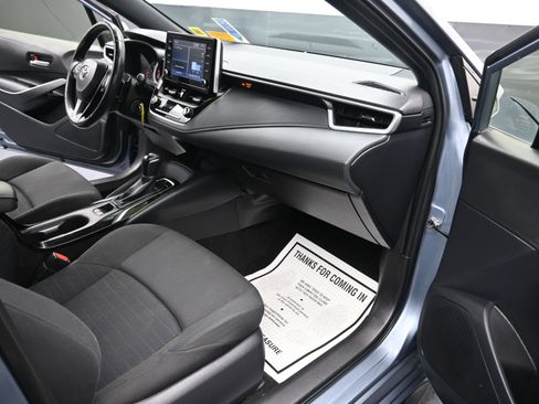 Used 2020 Toyota Corolla SE FWD image 29