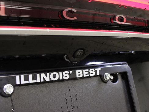 Used 2024 Lincoln Nautilus Premier image 11